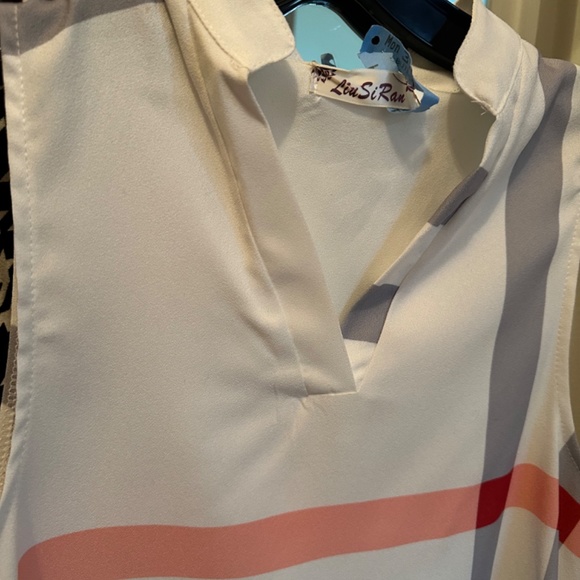 Blouse - Picture 2 of 5